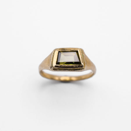 Geometric Sapphire Signet Ring #1 - 9k gold - Ready to Ship