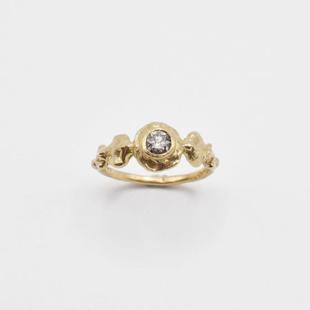 Ore ring - Gold with salt & pepper diamond