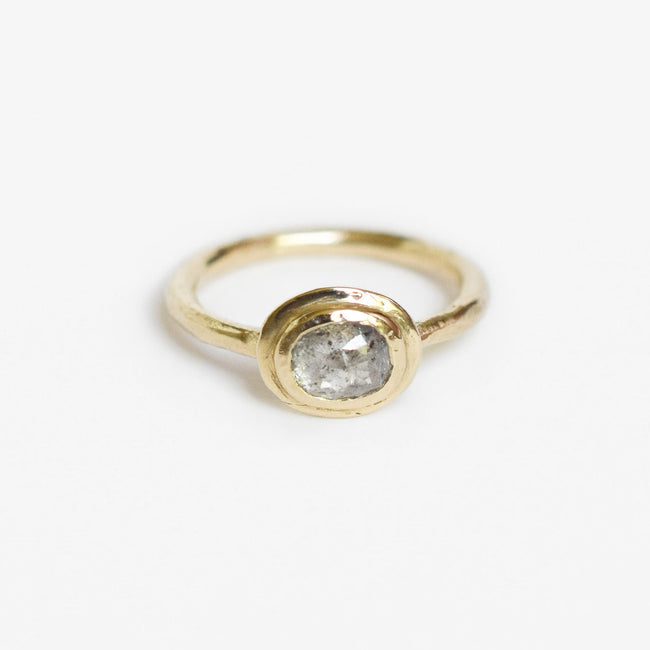 Rhodes ring - 14k gold with salt & pepper diamond