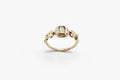Ore ring - 14k gold with pale green sapphire