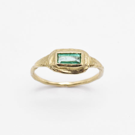 Tudor ring - 14k gold and emerald - READY TO SHIP