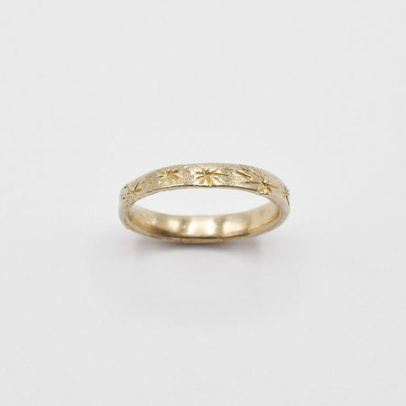Posey ring - 9k gold - READY TO SHIP