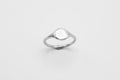 Little Oval Engravable signet ring - Silver