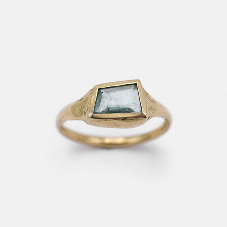 Geometric Emerald Signet Ring - 14k gold